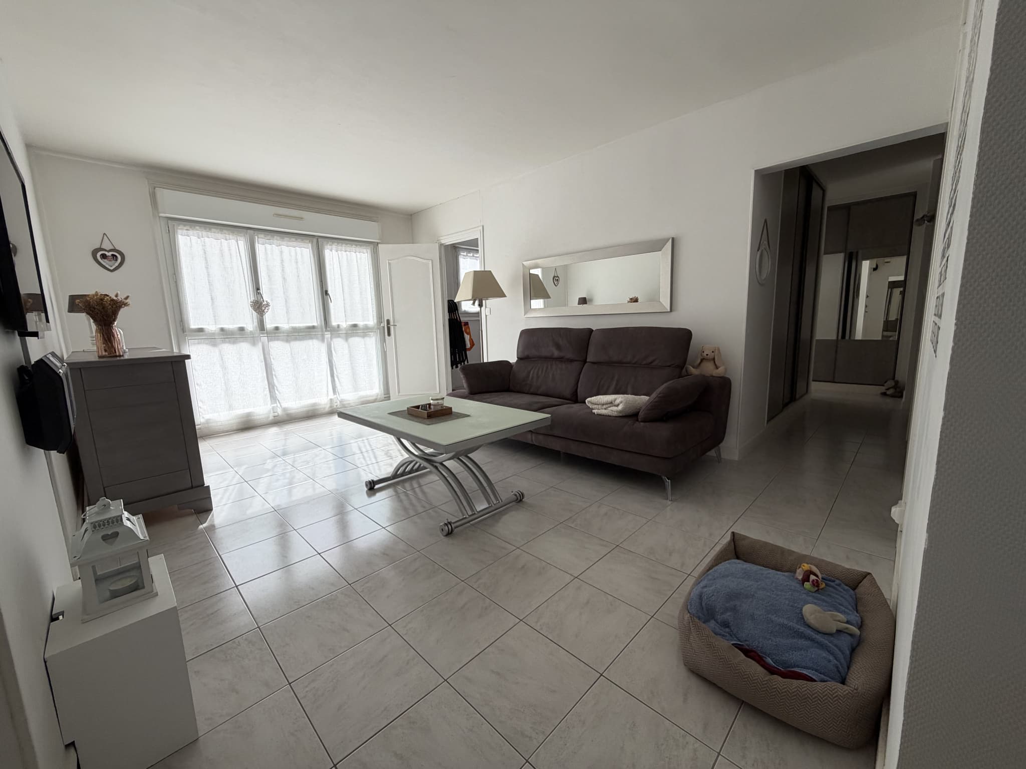 APPARTEMENT 3 CHAMBRES REFAIT A NEUF – photo 1