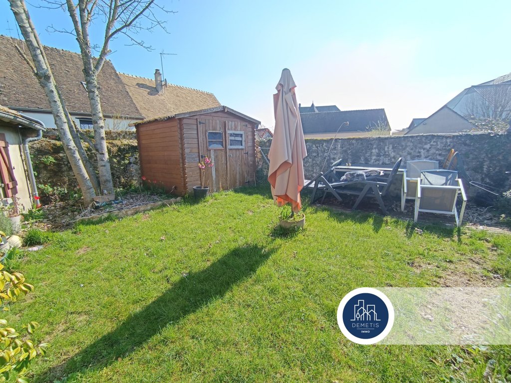 Maison en plein coeur du village