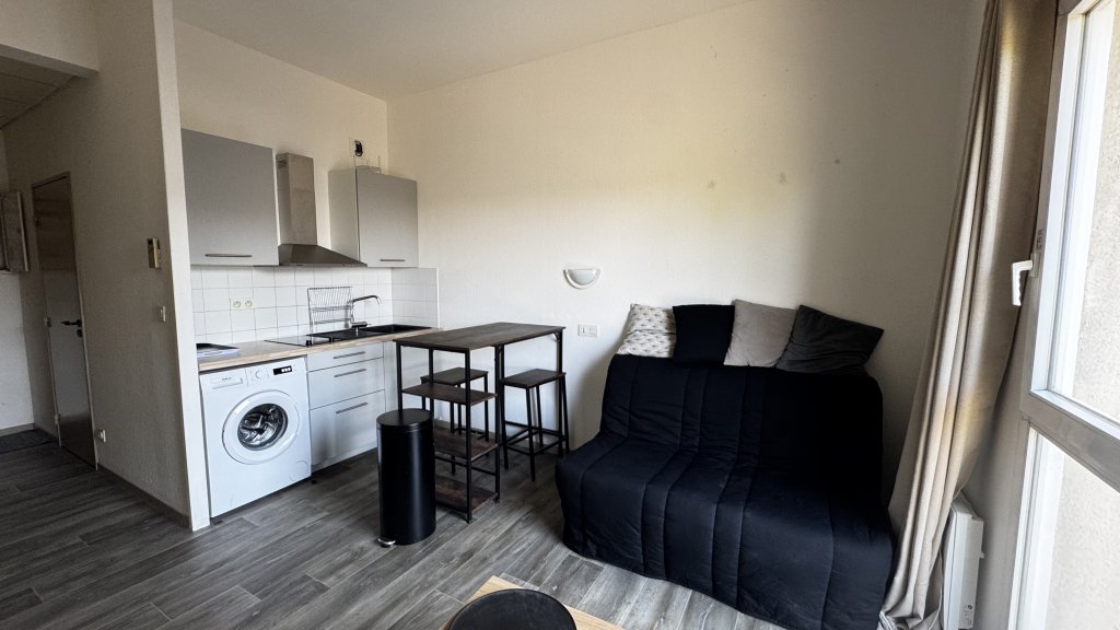 STUDIO A LOUER SECTEUR BOLLEE