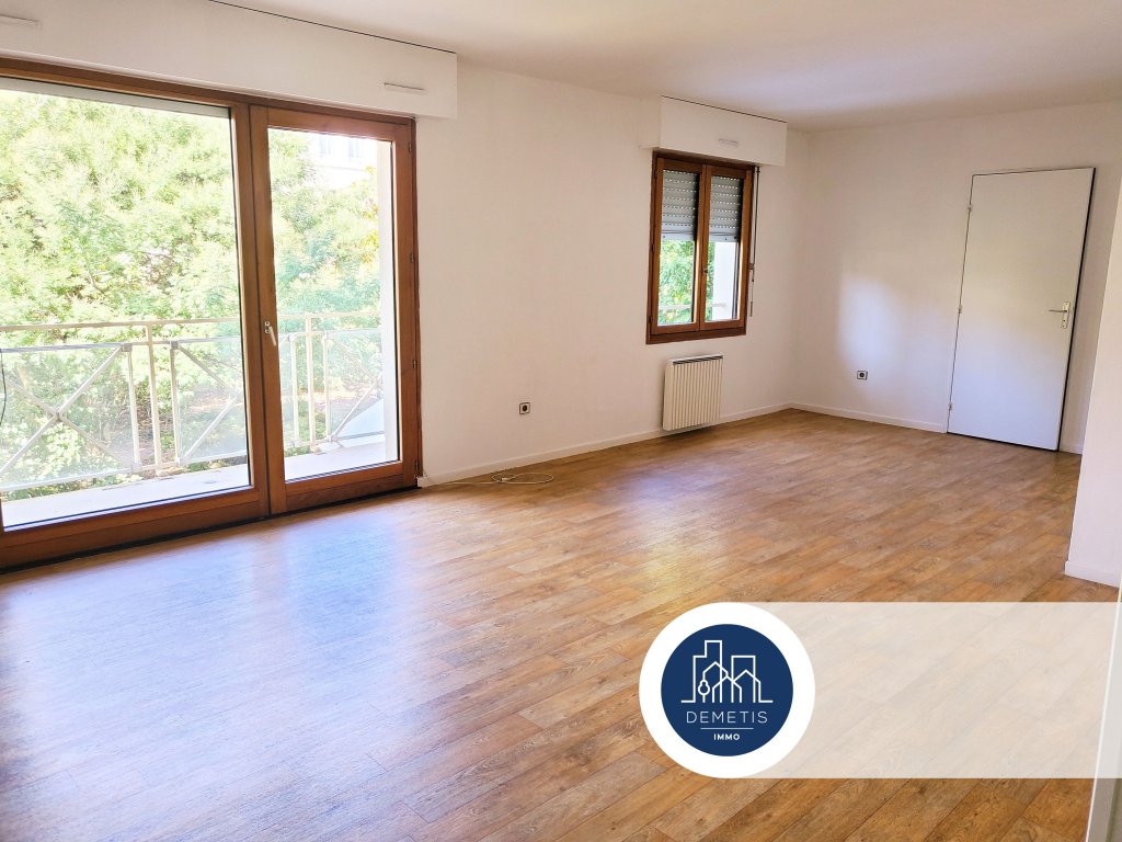 Grand Studio Résidence Seniors Les Castalies   Emplacement I