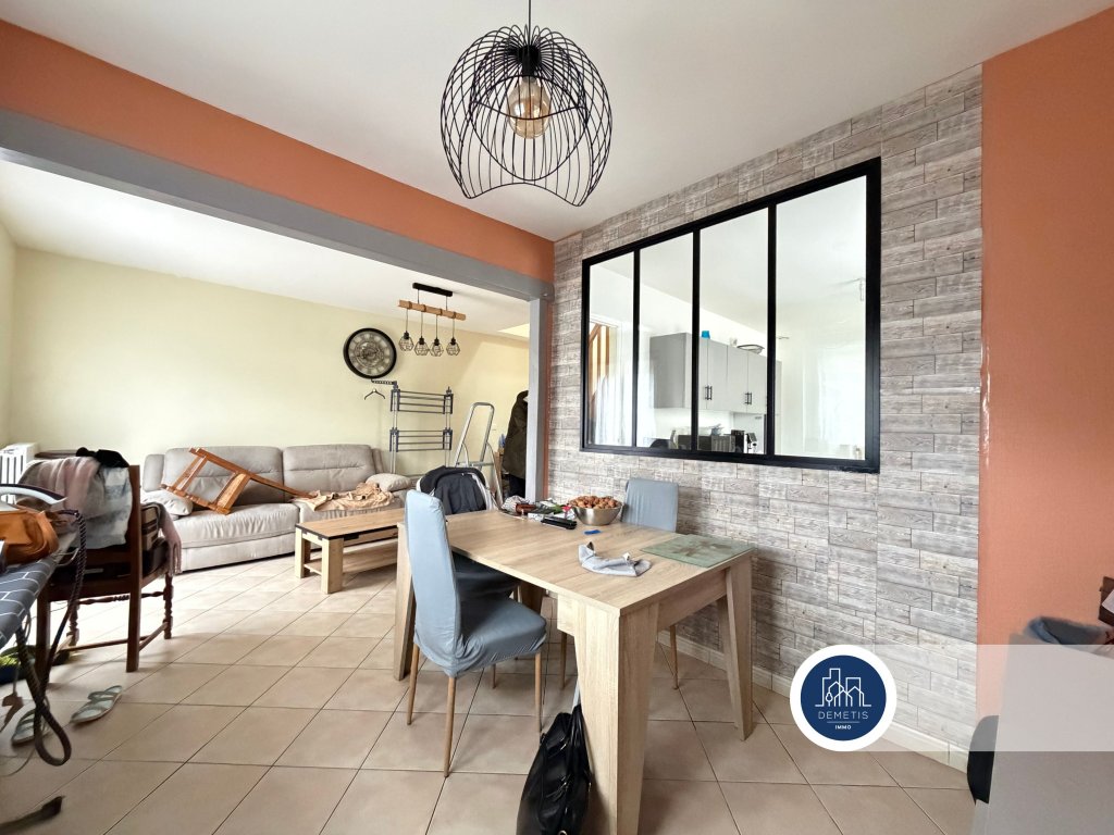 Maison proche bourg avec chambres de plain pied