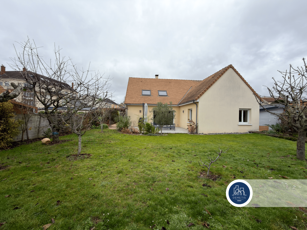 Maison 8 pièces – Le Mans – Configuration rare