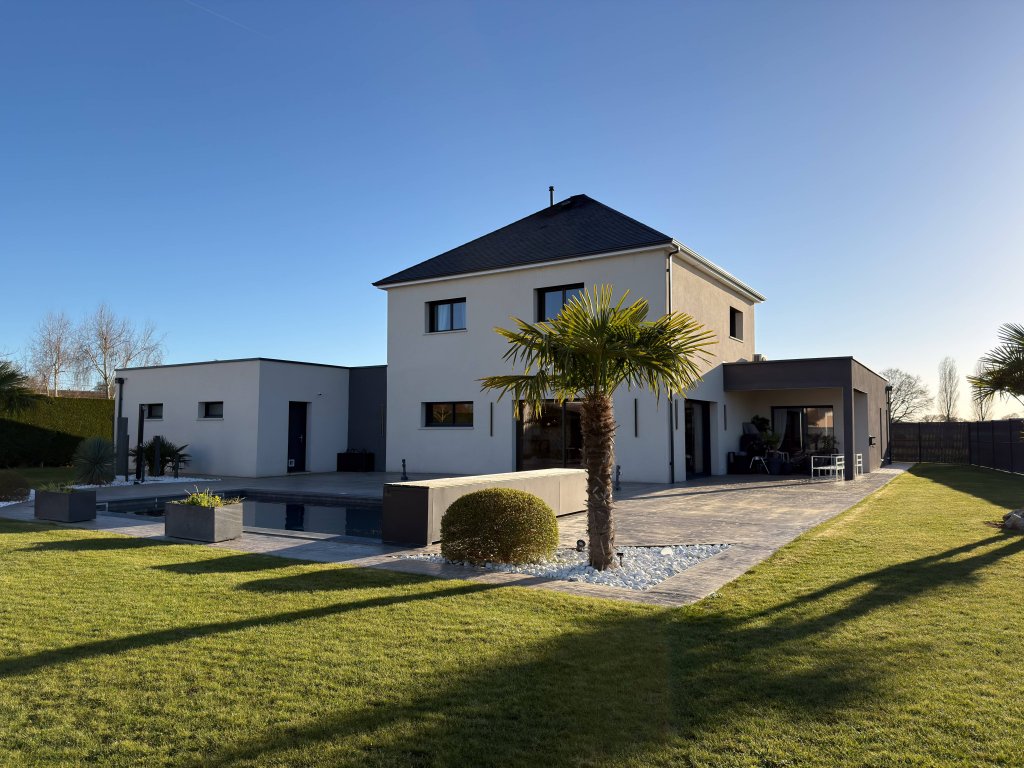 MAISON D&rsquo;EXCEPTION AVEC PRESTATION HAUT DE GAMME