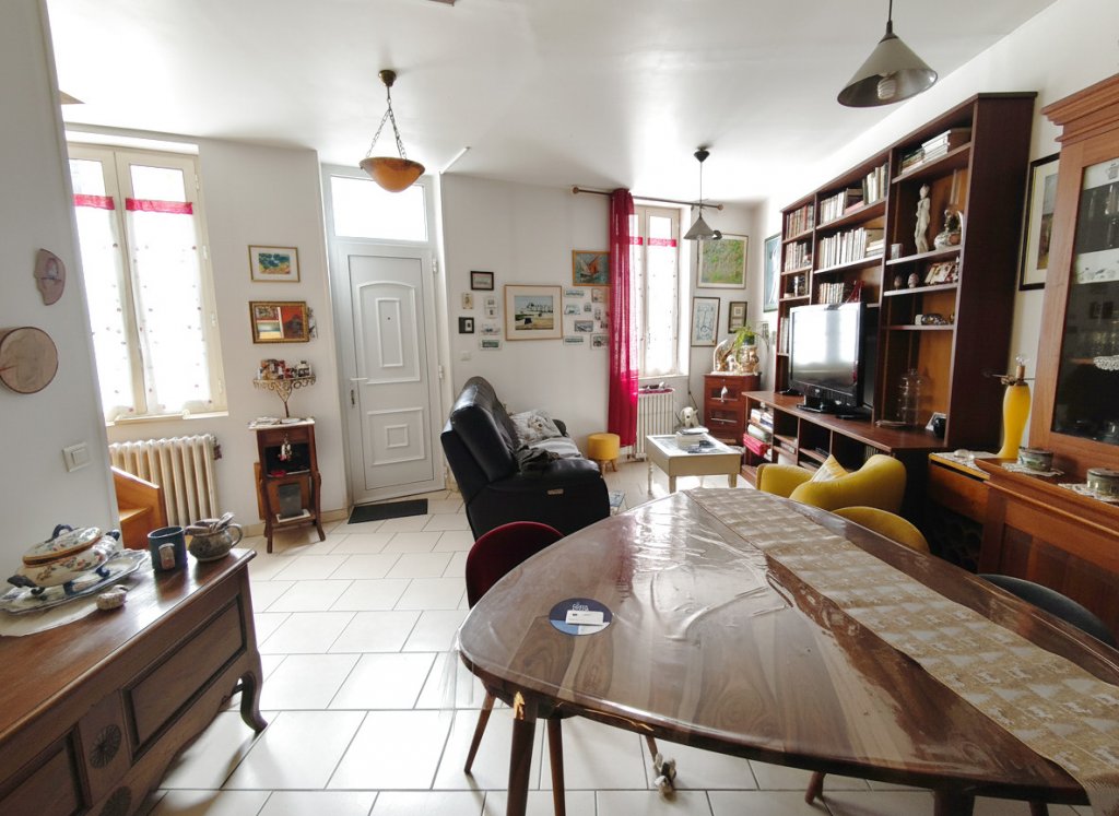 MAISON 55M2 CENTRE VILLE AVEC PLACE DE PARKING