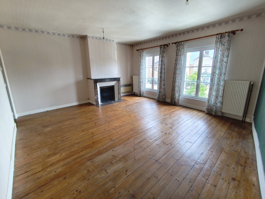 MAISON DE BOURG A DIVISER IDEAL INVESTISSEUR