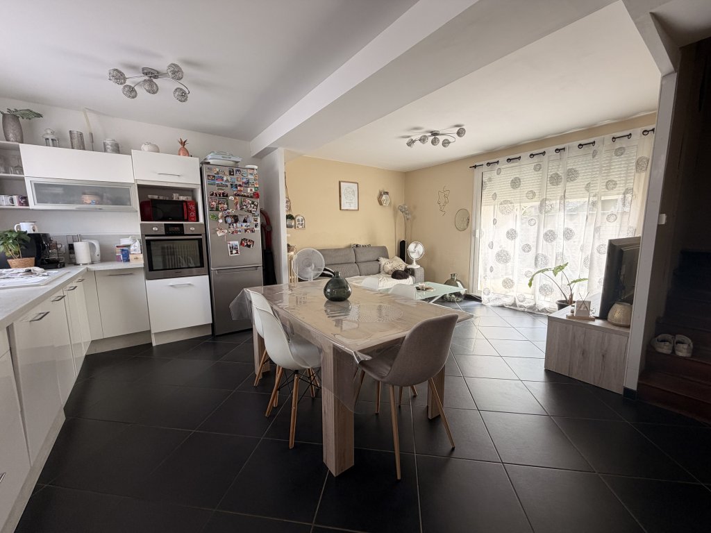 MAISON FAMILIALE 3 CHAMBRES