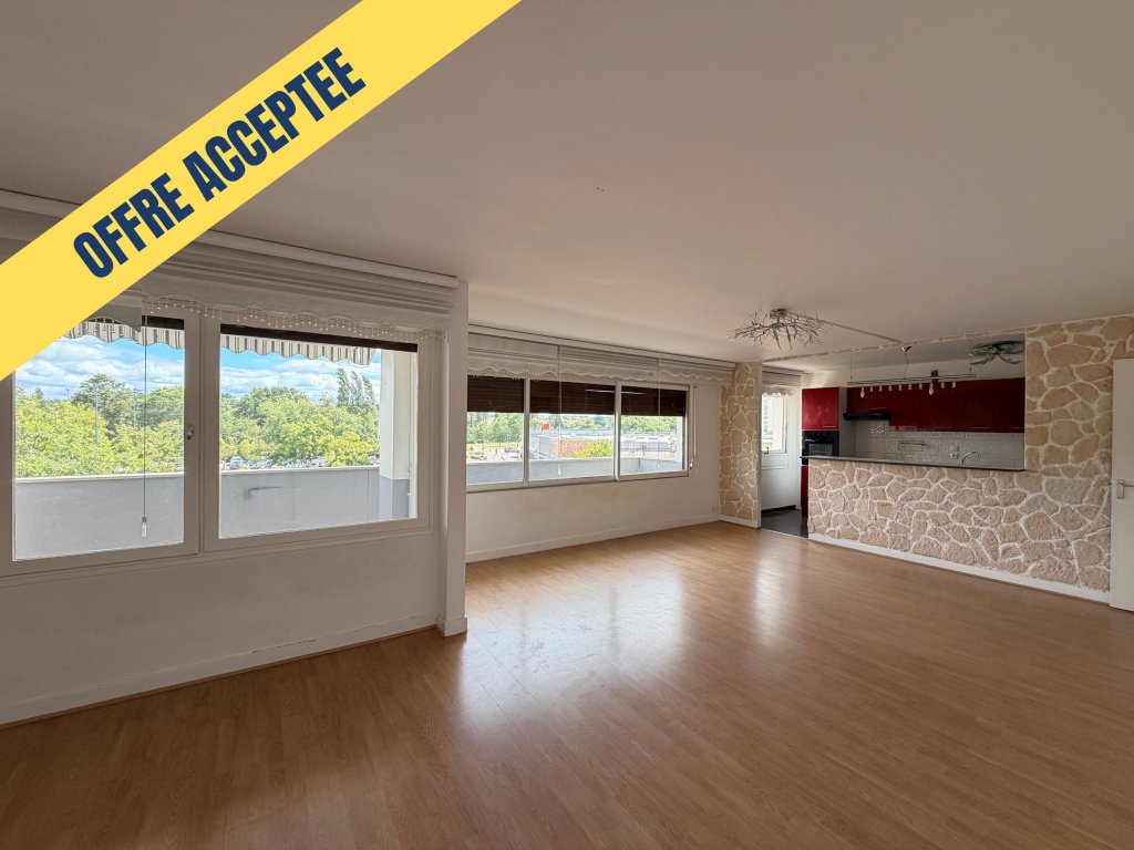 APPARTEMENT SPACIEUX ET LUMINEUX SUR LE MANS