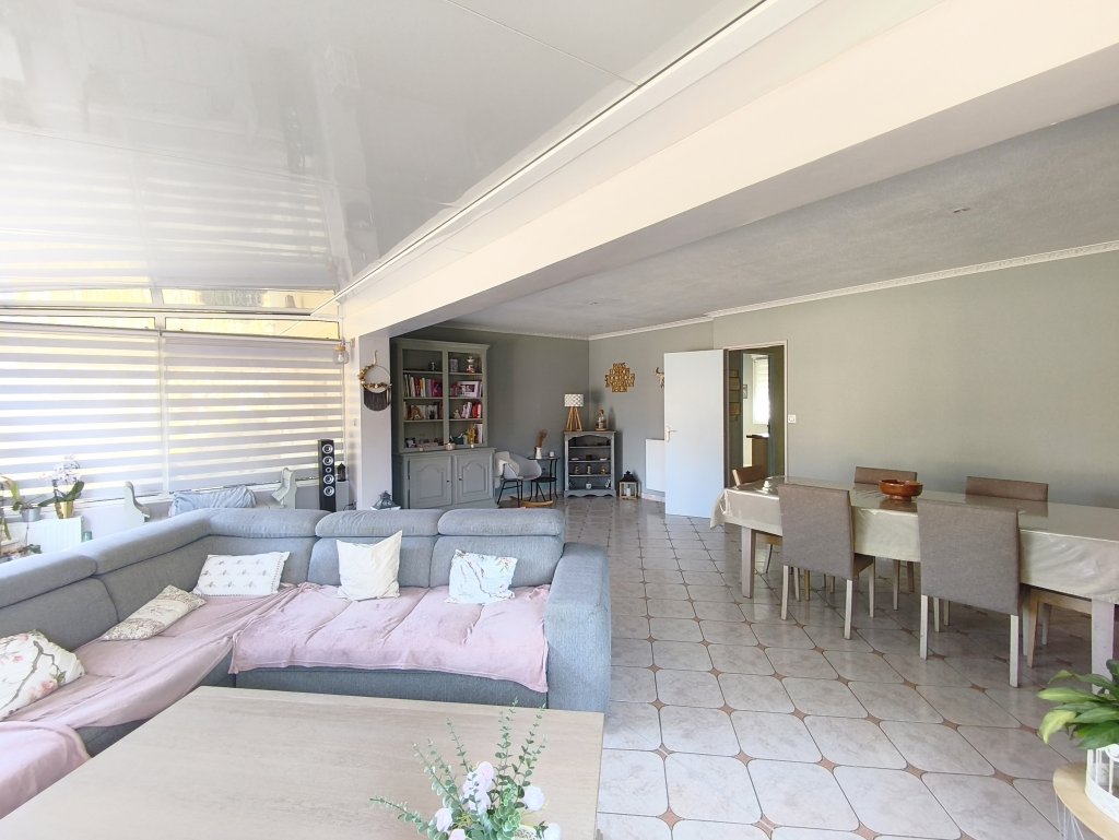 MAISON PLAIN-PIED 3 CHAMBRES ET TRIPLE GARAGE