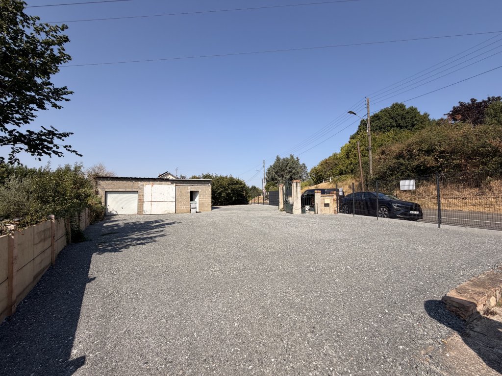 MAISON AVEC GARAGE DE 100M2
